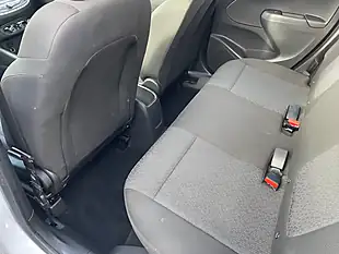 Used 2018 Vauxhall Crossland X Se White - Interior and Exterior details 9