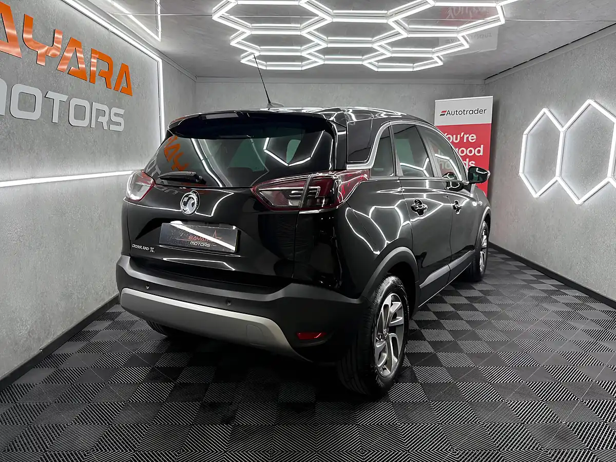 Used 2018 Vauxhall Crossland X Tech Line Nav Black - Interior and Exterior details 11