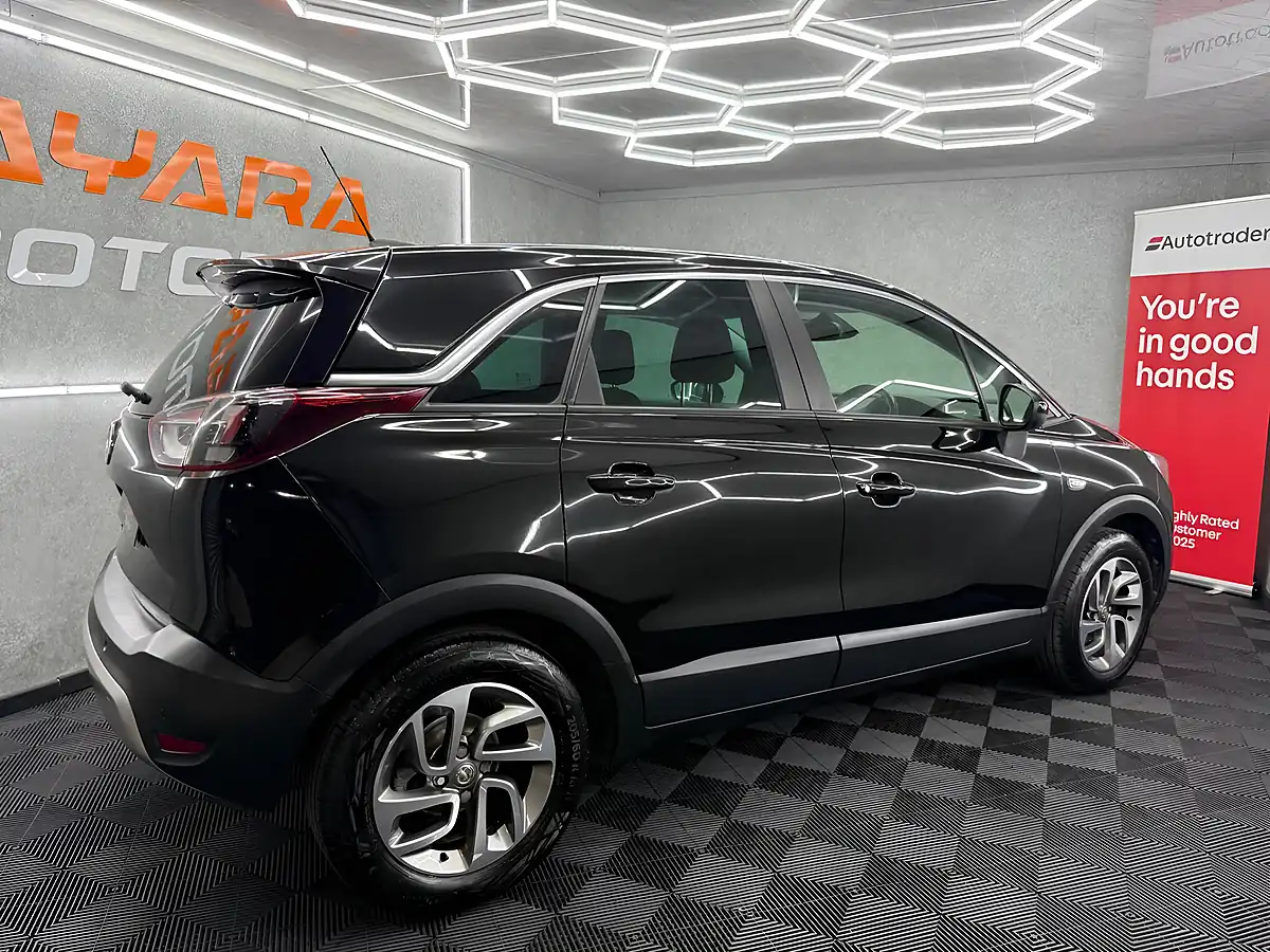 Used 2018 Vauxhall Crossland X Tech Line Nav Black - Interior and Exterior details 12
