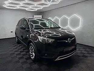 Used 2018 Vauxhall Crossland X Tech Line Nav Black - Interior and Exterior details 4