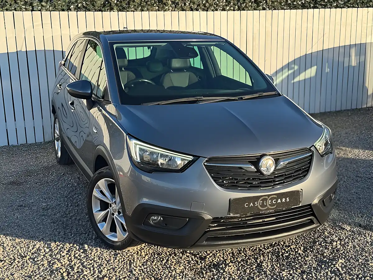 Used 2018 Vauxhall Crossland X Tech Line Nav Grey - Front View