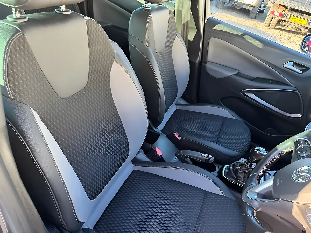 Used 2018 Vauxhall Crossland X Tech Line Nav Grey - Interior and Exterior details 17