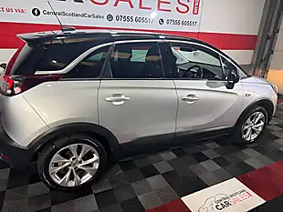 Used 2018 Vauxhall Crossland X Tech Line Nav Silver - Interior and Exterior details 4