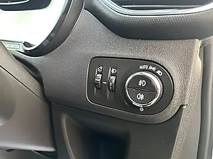 Used 2018 Vauxhall Crossland X Tech Line Nav Silver - Interior and Exterior details 17