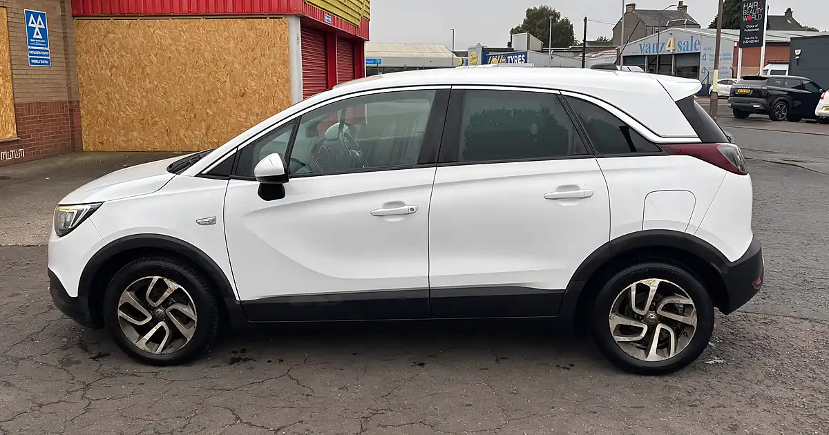 Used 2018 Vauxhall Crossland X Tech Line Nav White - Interior and Exterior details 2