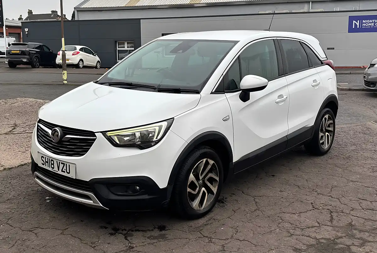 Used 2018 Vauxhall Crossland X Tech Line Nav White - Interior and Exterior details 3