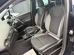 Used 2018 Vauxhall Crossland X Ultimate Blue - Interior and Exterior details 13