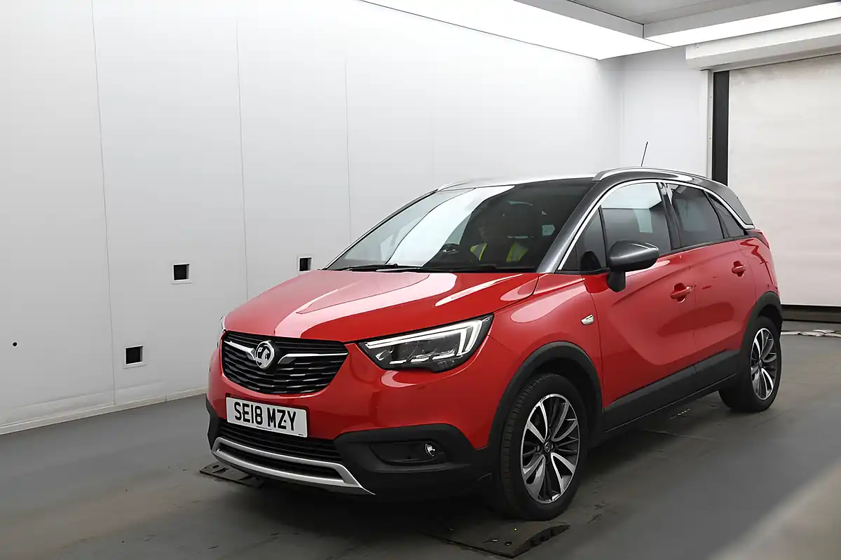 Used 2018 Vauxhall Crossland X Ultimate Red - Front View