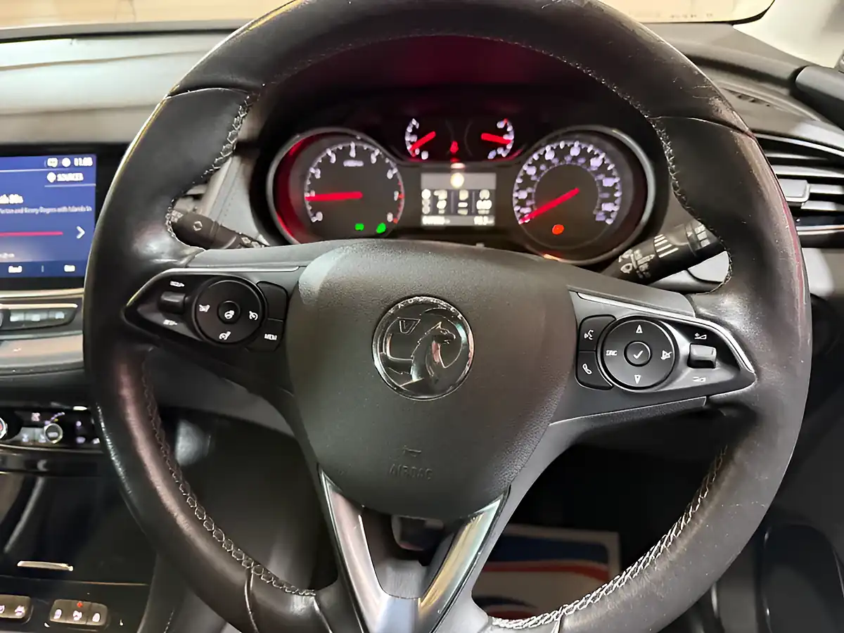 Used 2018 Vauxhall Grandland X Elite Nav Black - Interior and Exterior details 17