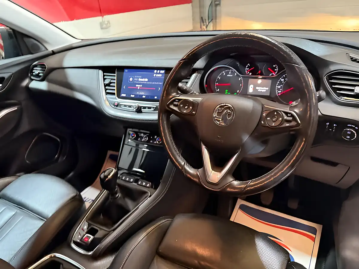 Used 2018 Vauxhall Grandland X Elite Nav Black - Interior and Exterior details 18