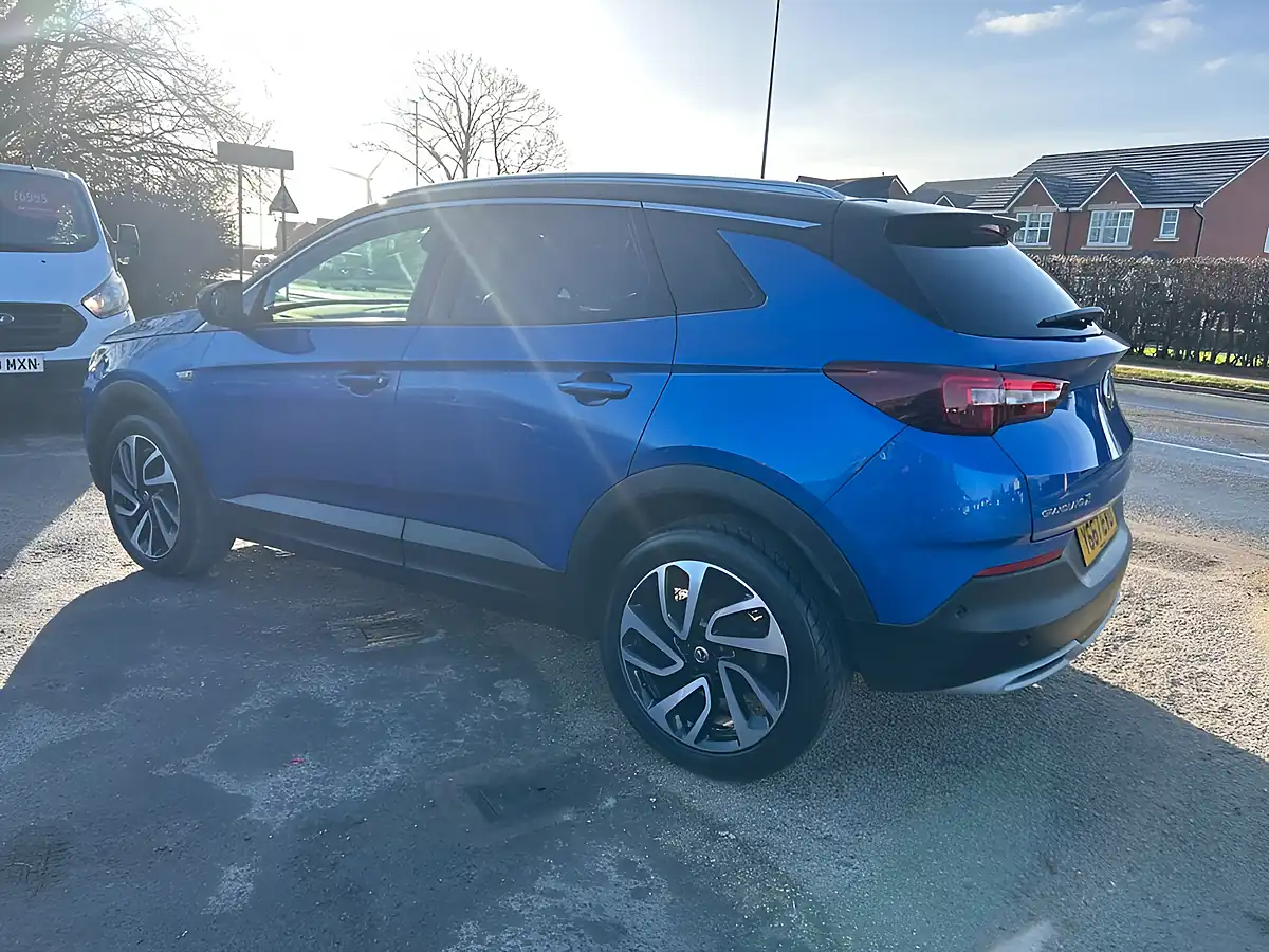 Used 2018 Vauxhall Grandland X Elite Nav Blue - Interior and Exterior details 2