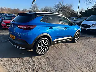 Used 2018 Vauxhall Grandland X Elite Nav Blue - Interior and Exterior details 3