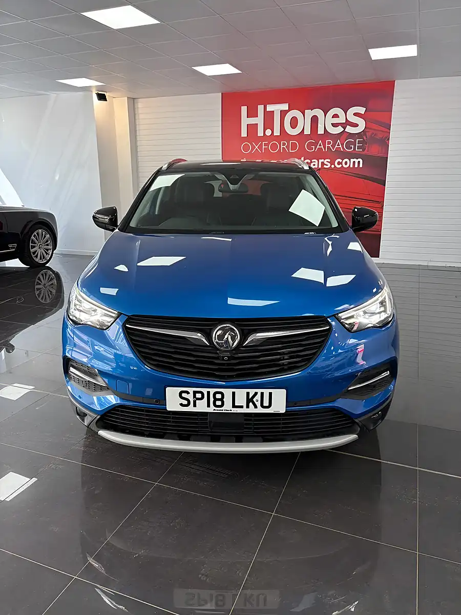 Used 2018 Vauxhall Grandland X Elite Nav Blue - Interior and Exterior details 11