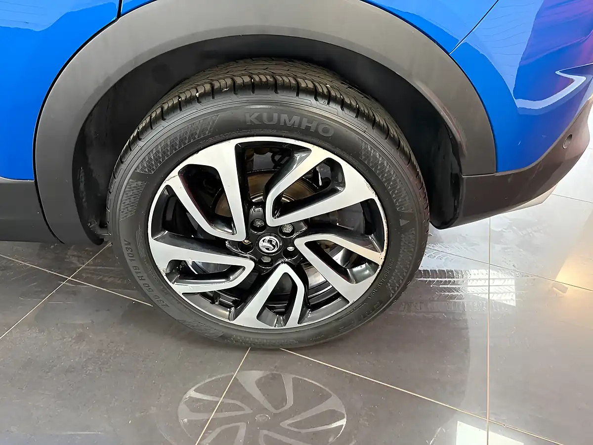Used 2018 Vauxhall Grandland X Elite Nav Blue - Interior and Exterior details 18