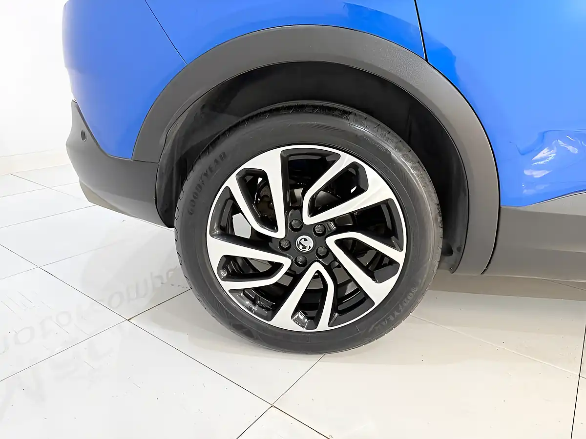 Used 2018 Vauxhall Grandland X Elite Nav Blue - Interior and Exterior details 14