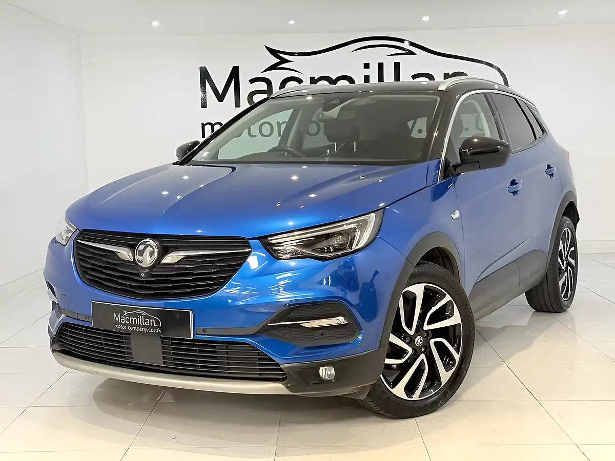 Used 2018 Vauxhall Grandland X Elite Nav Blue - Interior and Exterior details 8