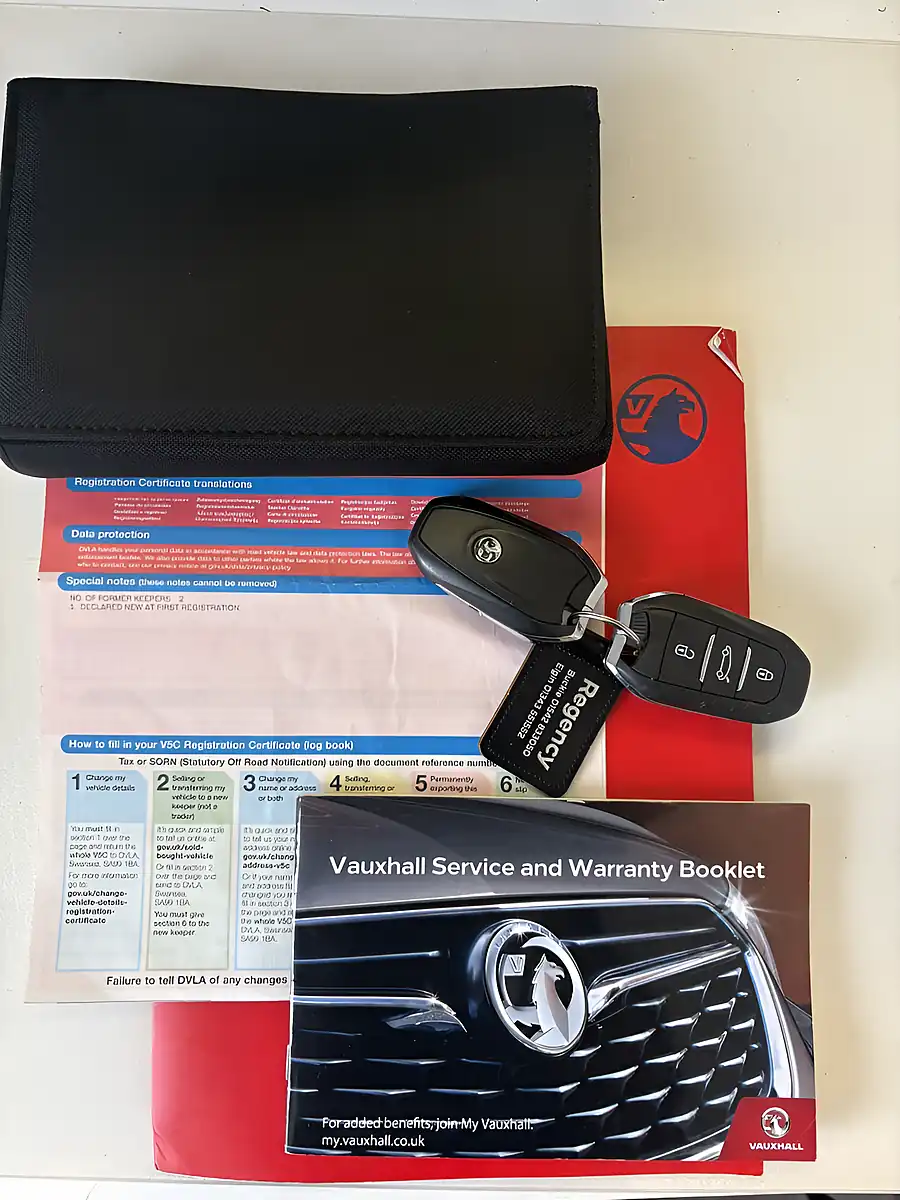 Used 2018 Vauxhall Grandland X Elite Nav Blue - Interior and Exterior details 11