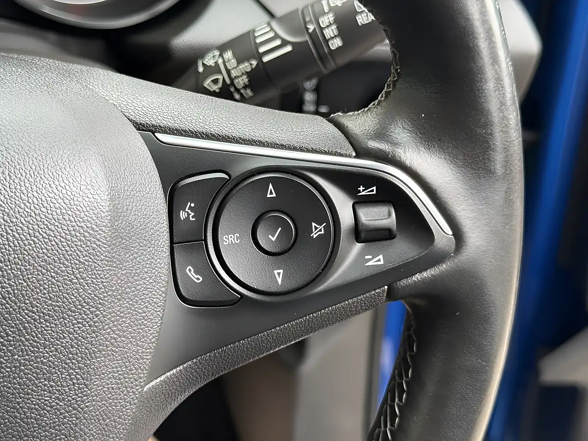 Used 2018 Vauxhall Grandland X Elite Nav Blue - Interior and Exterior details 16