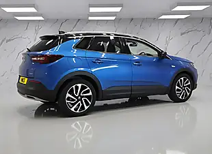 Used 2018 Vauxhall Grandland X Elite Nav Blue - Interior and Exterior details 6