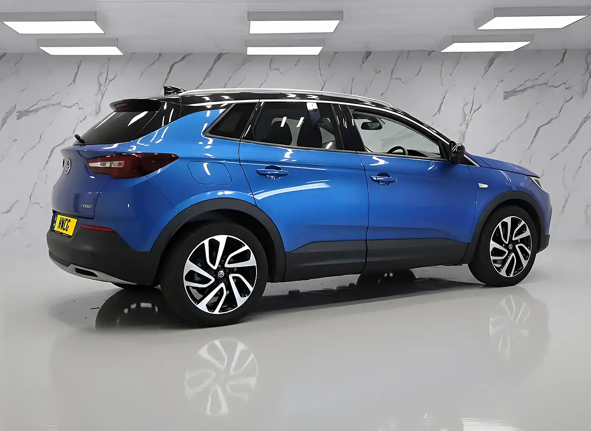 Used 2018 Vauxhall Grandland X Elite Nav Blue - Interior and Exterior details 6