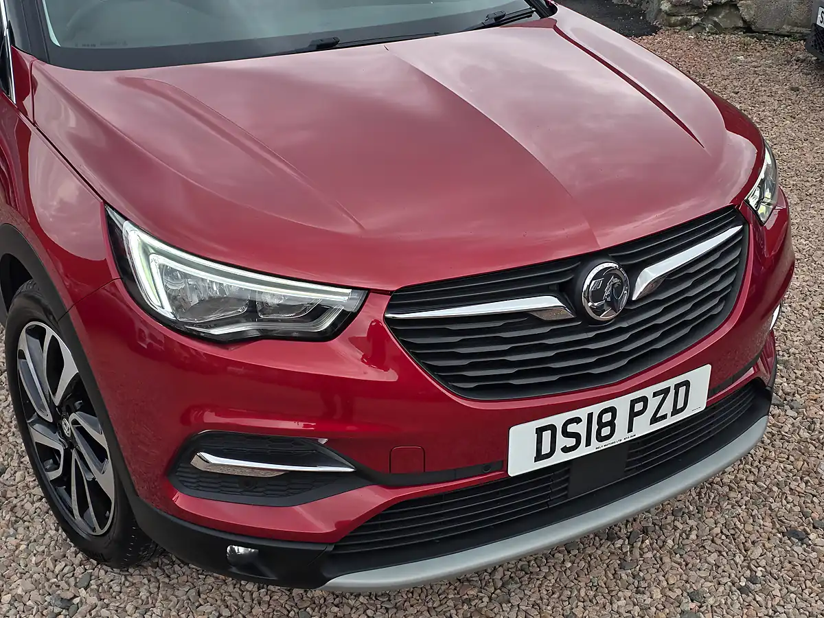 Used 2018 Vauxhall Grandland X Elite Nav Dark Ruby Red Metallic - Interior and Exterior details 2