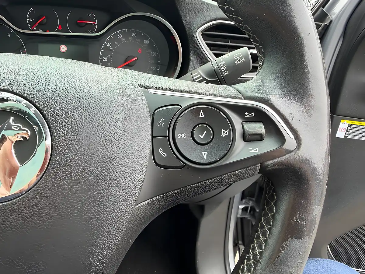 Used 2018 Vauxhall Grandland X Elite Nav Grey - Interior and Exterior details 11