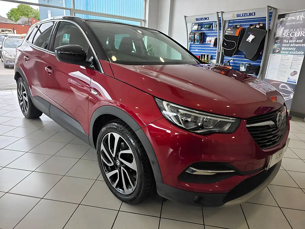 Used 2018 Vauxhall Grandland X Elite Nav Red - Front View