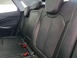 Used 2018 Vauxhall Grandland X Elite Nav Red - Interior and Exterior details 11
