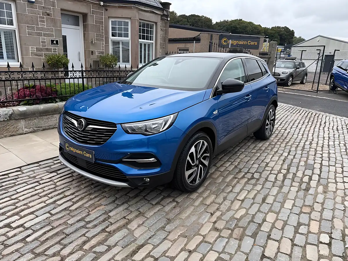 Used 2018 Vauxhall Grandland X Elite Nav Topaz Blue - Interior and Exterior details 10