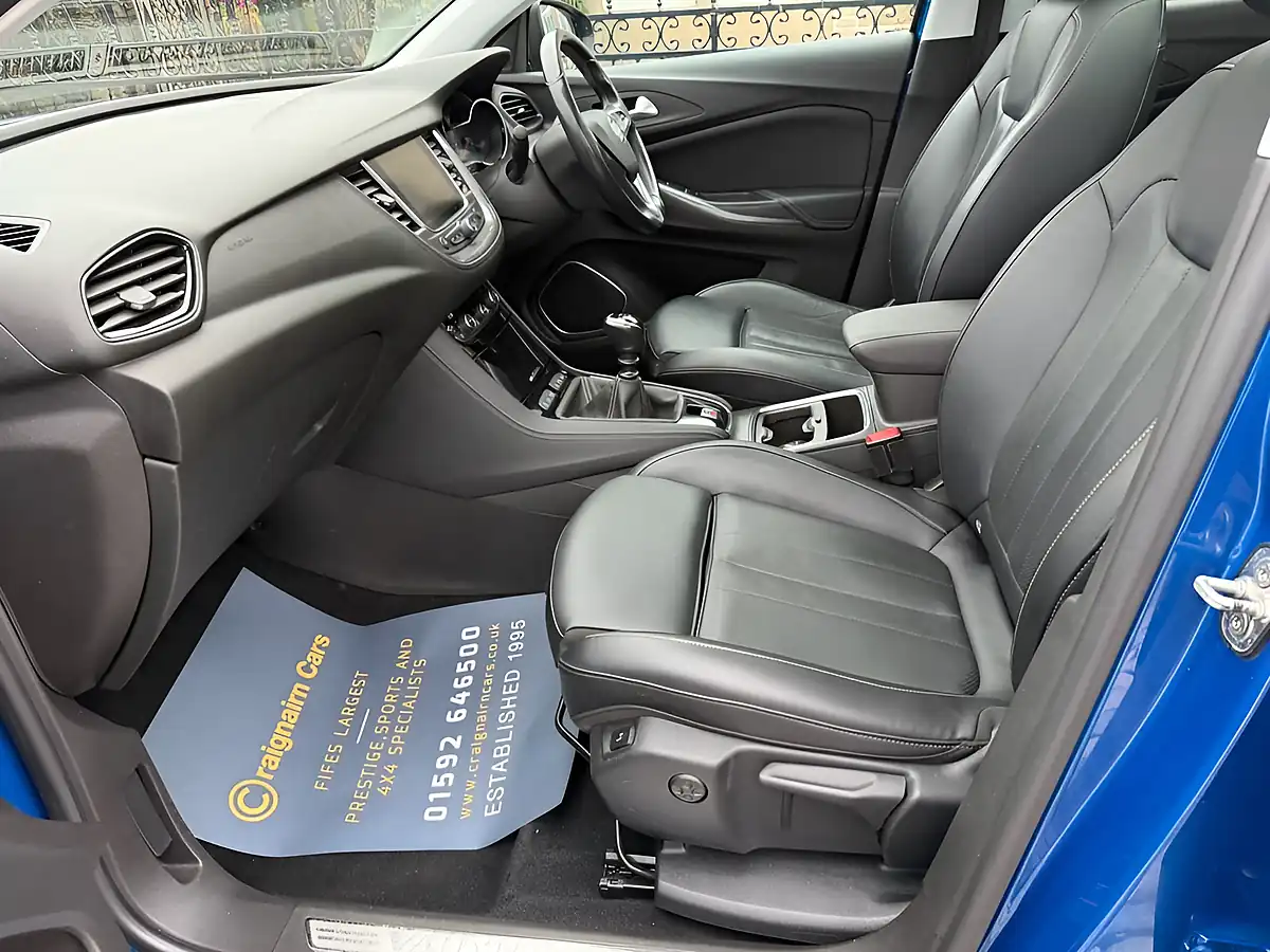 Used 2018 Vauxhall Grandland X Elite Nav Topaz Blue - Interior and Exterior details 12
