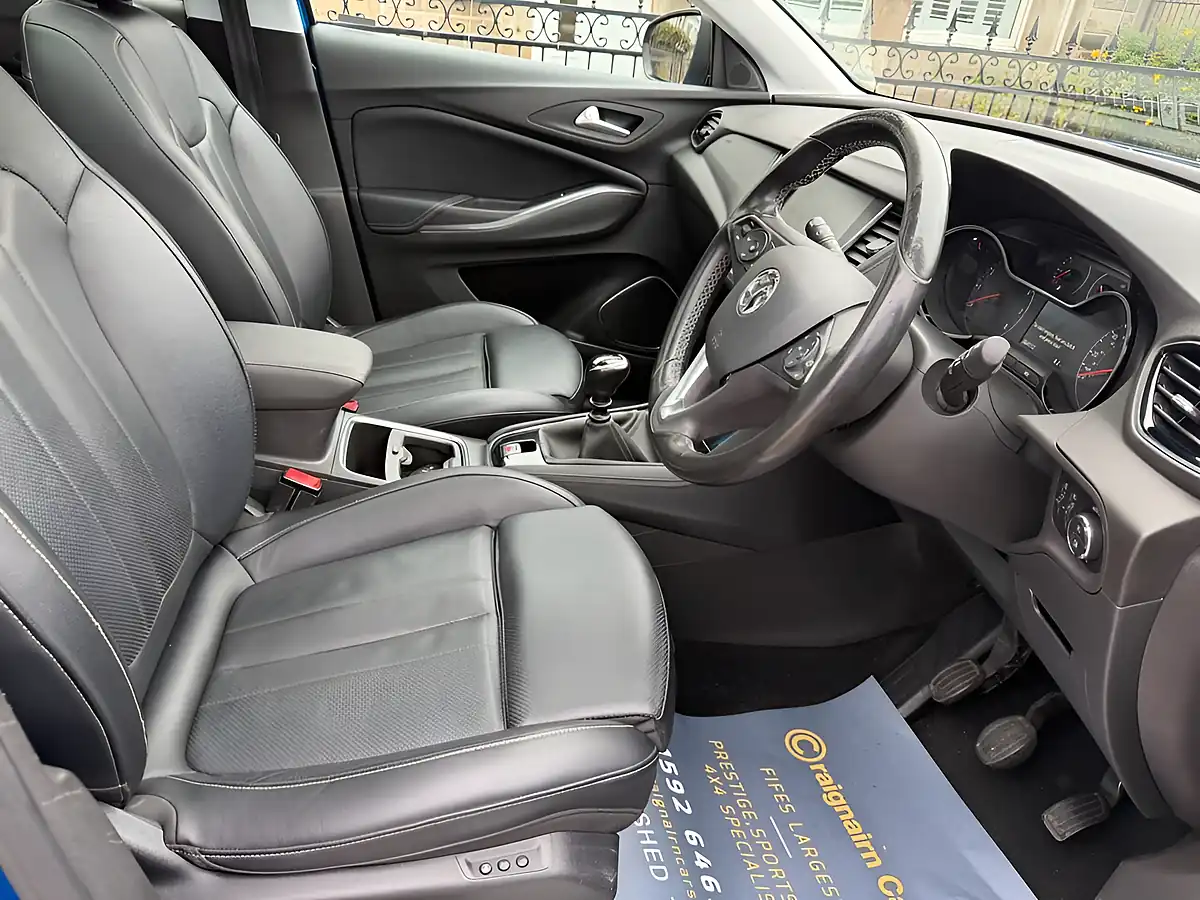 Used 2018 Vauxhall Grandland X Elite Nav Topaz Blue - Interior and Exterior details 2