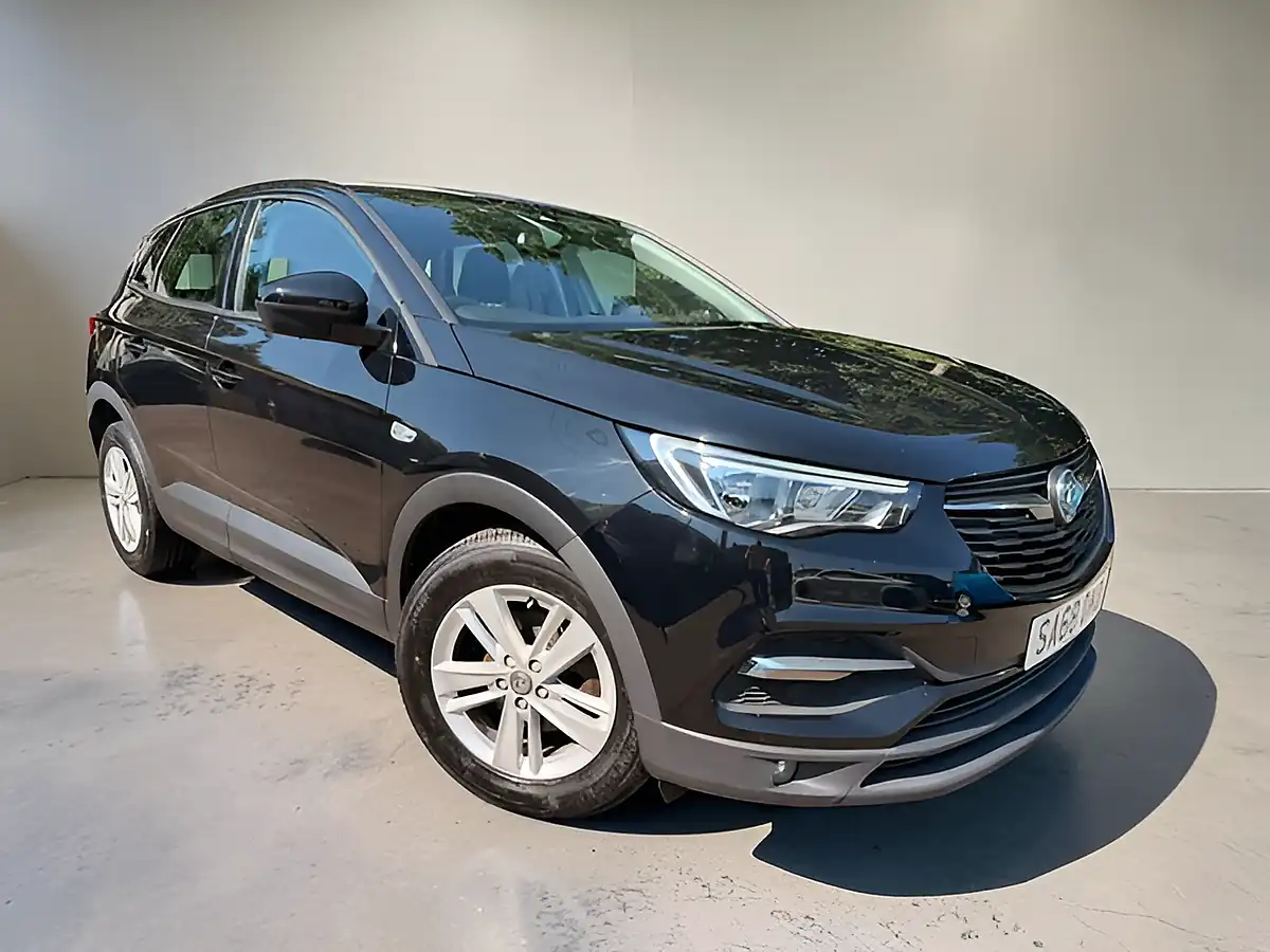 Used 2018 Vauxhall Grandland X Se Black - Interior and Exterior details 2