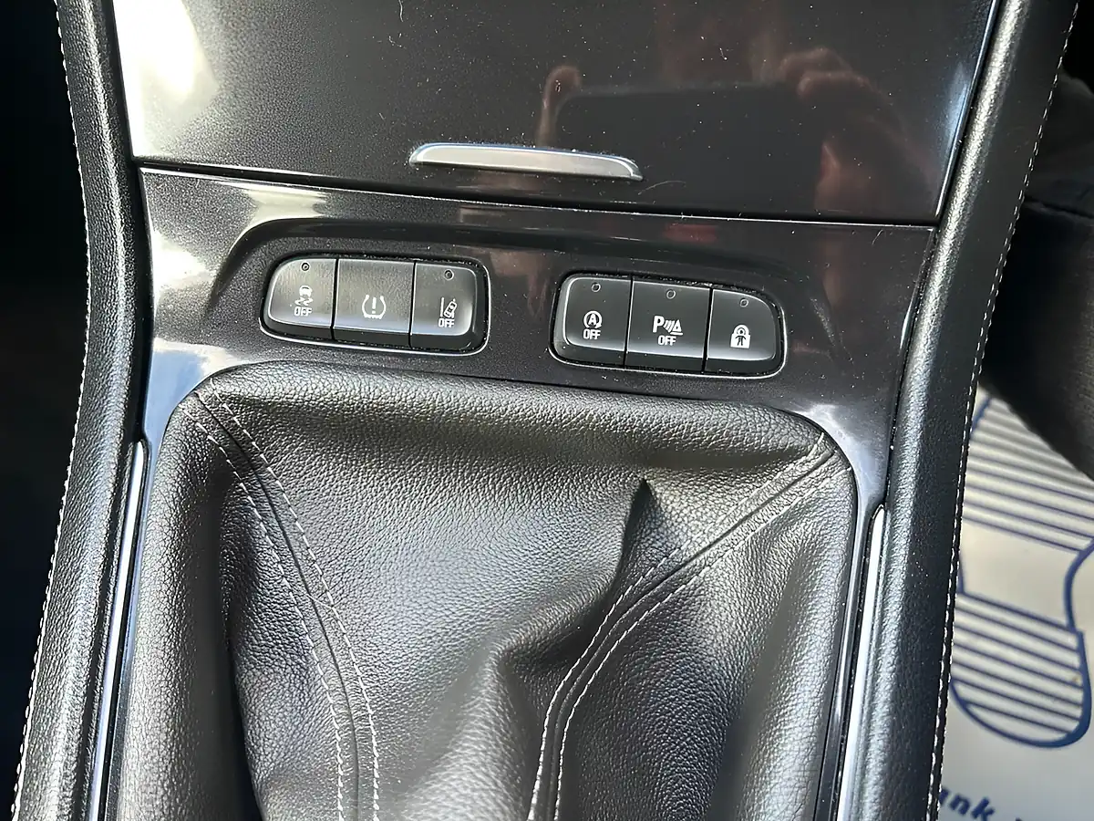 Used 2018 Vauxhall Grandland X Se Black - Interior and Exterior details 10