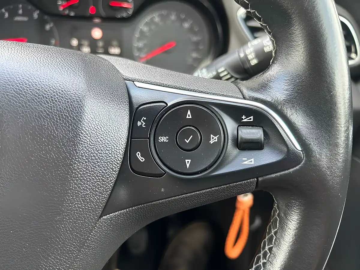 Used 2018 Vauxhall Grandland X Se Black - Interior and Exterior details 6