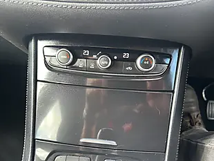 Used 2018 Vauxhall Grandland X Se Black - Interior and Exterior details 9
