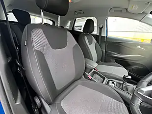 Used 2018 Vauxhall Grandland X Se Blue - Interior and Exterior details 12