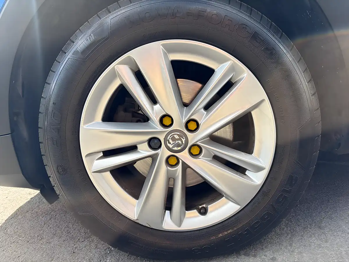 Used 2018 Vauxhall Grandland X Se Blue - Interior and Exterior details 20
