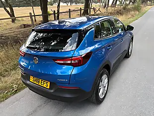 Used 2018 Vauxhall Grandland X Se Blue - Interior and Exterior details 9