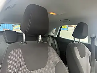 Used 2018 Vauxhall Grandland X Se Blue - Interior and Exterior details 10