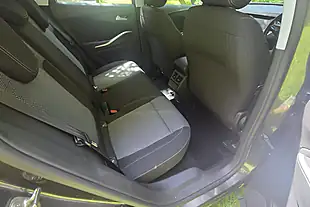 Used 2018 Vauxhall Grandland X Se Grey - Interior and Exterior details 10