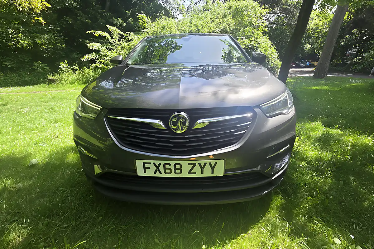 Used 2018 Vauxhall Grandland X Se Grey - Interior and Exterior details 2