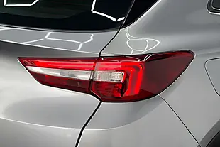 Used 2018 Vauxhall Grandland X Se Grey - Interior and Exterior details 11