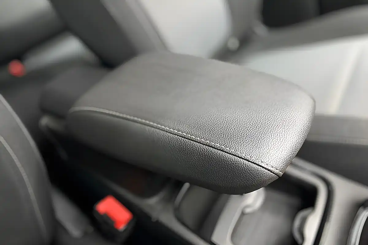 Used 2018 Vauxhall Grandland X Se Grey - Interior and Exterior details 18