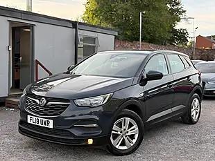 Used 2018 Vauxhall Grandland X Se Grey - Interior and Exterior details 3
