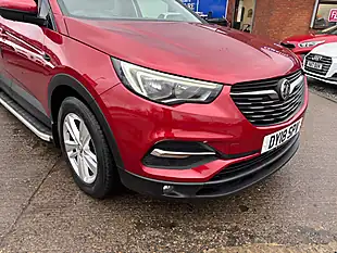 Used 2018 Vauxhall Grandland X Se Red - Interior and Exterior details 2