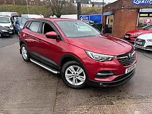 Used 2018 Vauxhall Grandland X Se Red - Interior and Exterior details 3