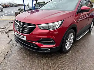 Used 2018 Vauxhall Grandland X Se Red - Interior and Exterior details 7
