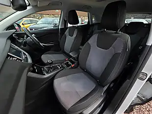 Used 2018 Vauxhall Grandland X Se White - Interior and Exterior details 10