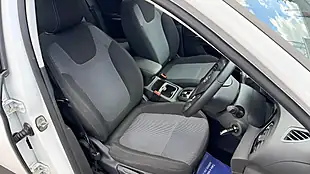 Used 2018 Vauxhall Grandland X Se White - Interior and Exterior details 11