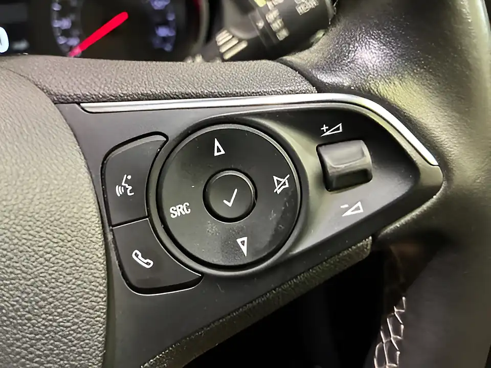 Used 2018 Vauxhall Grandland X Sport Nav Black - Interior and Exterior details 13